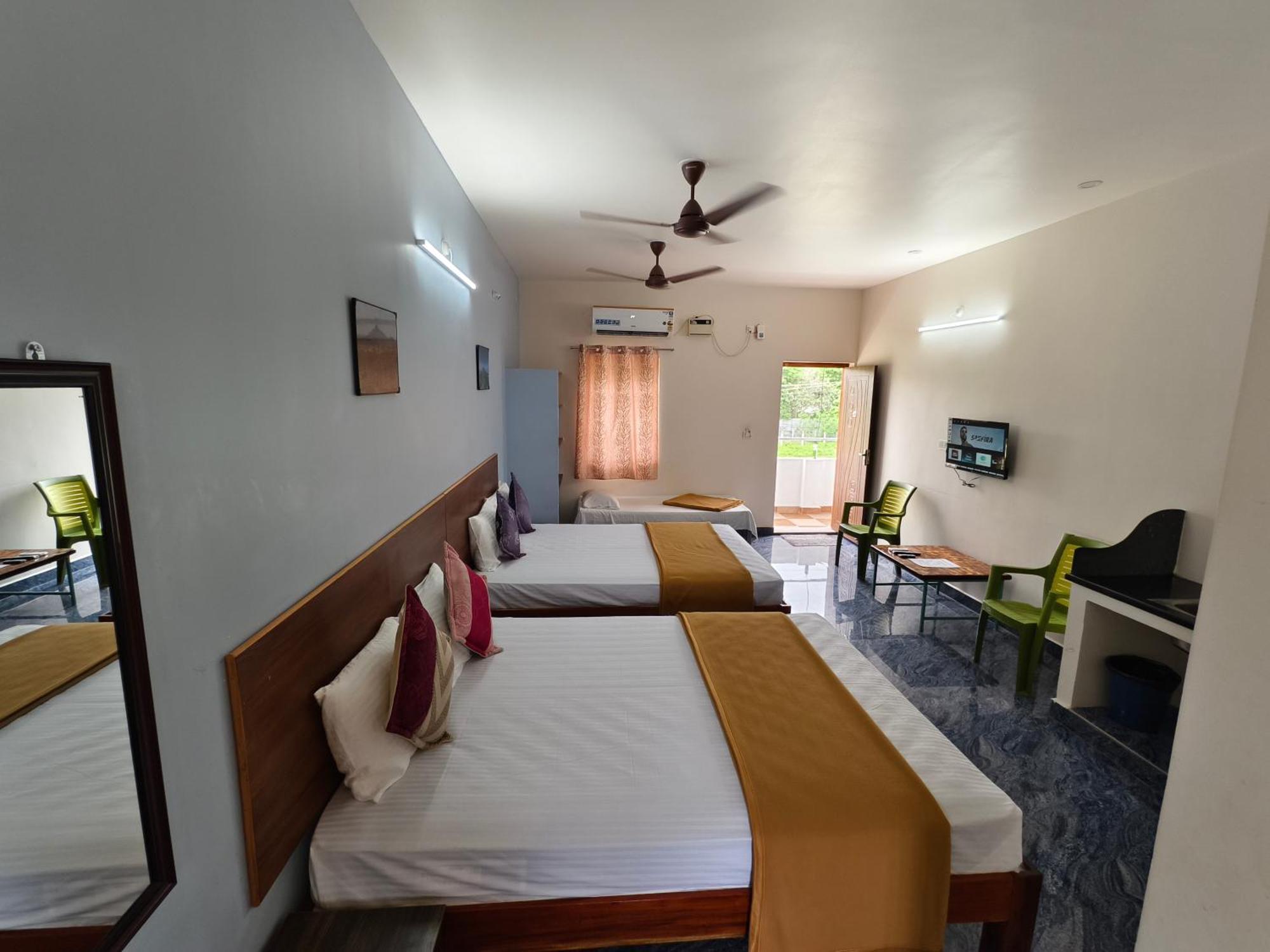 Rpm Home Stay Tiruvannāmalai Esterno foto