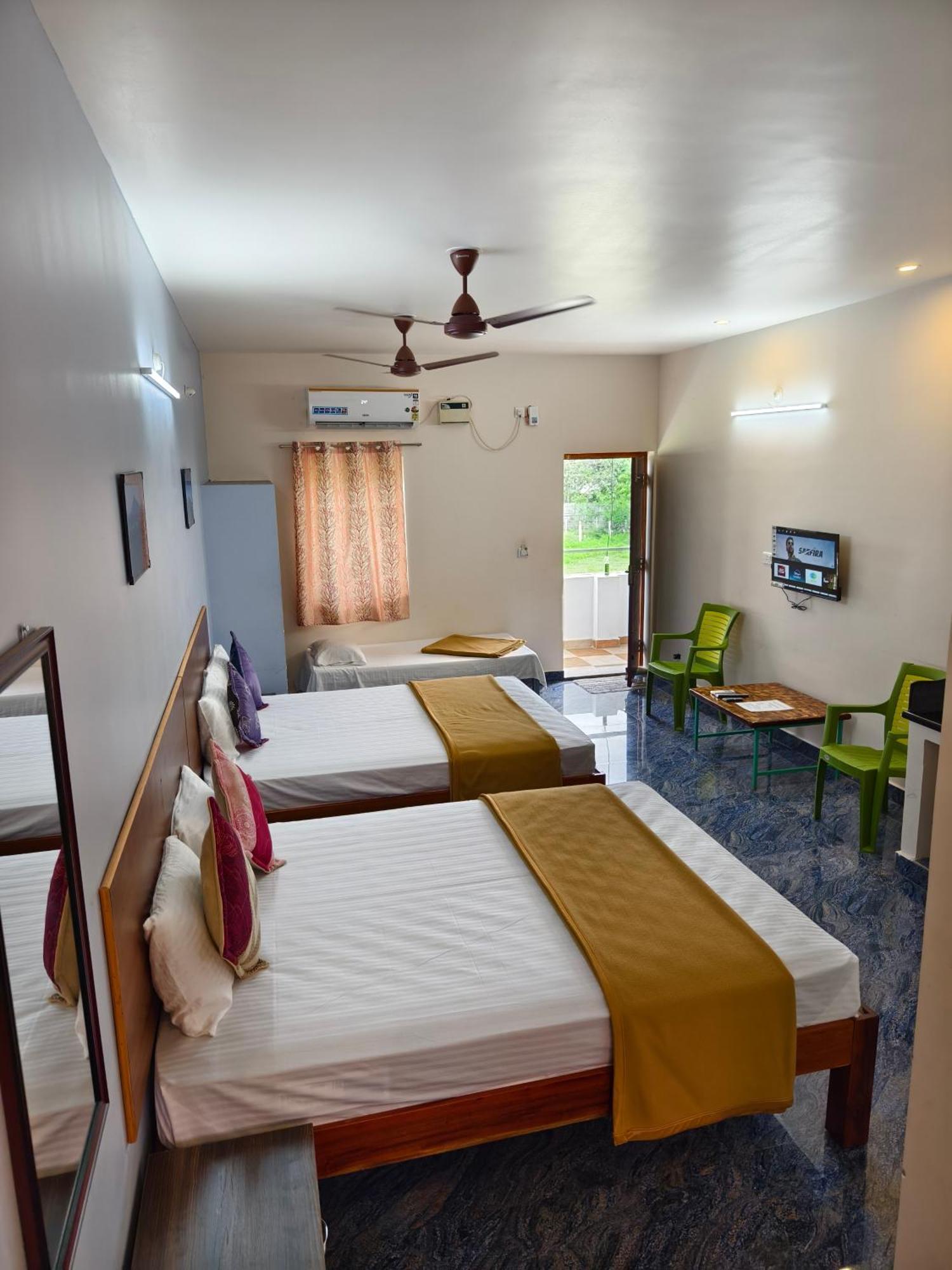 Rpm Home Stay Tiruvannāmalai Esterno foto