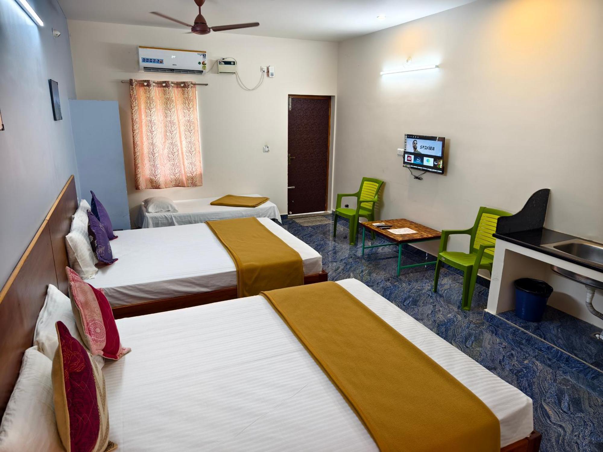Rpm Home Stay Tiruvannāmalai Esterno foto